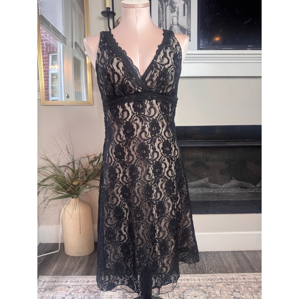 Studio Y Black Lace Lined V Neck Sheath Dress Women's Medium Sleeveless